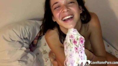 Amateur teen's first date ass play & cumshot - xxxfiles.com