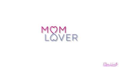 Stepmom Cleans My Dick - S4:E3 - Momlover - hotmovs.com