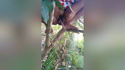 I Sat On A Tree Branch And Peed - desi-porntube.com - India