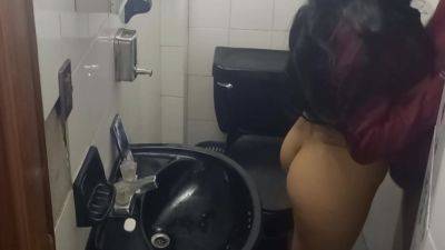 Students 18+ In The Bathroom Of The Institute! With Student 18+ In The Bathroom! Home Video! - desi-porntube.com - India