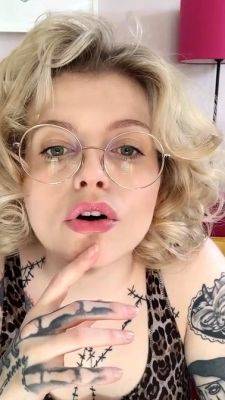 Miss Marilyn aka missmarilynxx OnlyFans - Silent Orgasm - drtuber.com