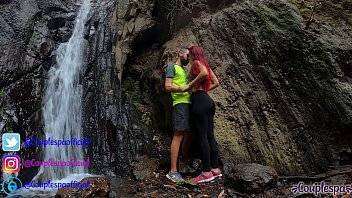 Public Sex In A Waterfall. - xvideos.com