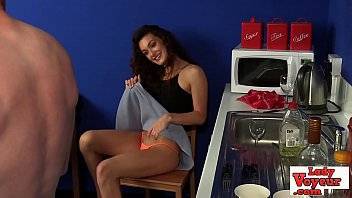 Femdom babe laughs at masturbating loser - xvideos.com