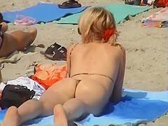 Topless Beach 1 - voyeurhit.com