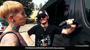 BUMS BUS - The tattooed German Lady Kinky Cat has hot sex in traffic - xvideos.com - Germany