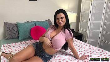 Fucking MILF Jasmine Jae POV - xvideos.com