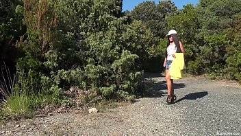 Suzie Q Outdoor - xvideos.com