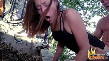 PublicSexDate - Natural Teen Mina Creampied by Stranger in the Park - xvideos.com