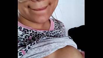 en pijama comienzo a masturbarme - xvideos.com