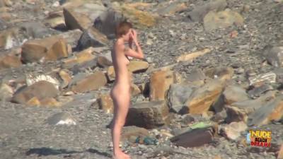 Real amateurs Group sex outdoors on the beach - pornoxo.com