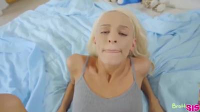 Naughty Skinny Sis Cums On Brothers Chopper And Take A Cum Shot - hotmovs.com