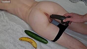 DILDO? Banana? CUCUMBER? Choosing BEST for Tiny pussy - xvideos.com