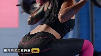 Katrina Jade - Danny D - Dirty Masseur - (Katrina Jade, Danny D) - Post Workout Rubdown - Brazzers - xvideos.com