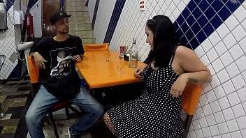 LOCURA TOTAL- Manddy May me chupando de cabeça pra baixo na lancheria... - Porno Gaucho - xvideos.com