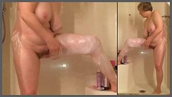 Mom's Intimate Shower music video - xvideos.com