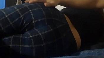 MI PRIMA EN PIJAMA ANTES DE DORMIR - xvideos.com