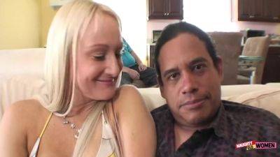 Danny And Blonde Milf Savanna Have No Qualms About Fucking In Front Of Her Hubby - tubepornclassic.com